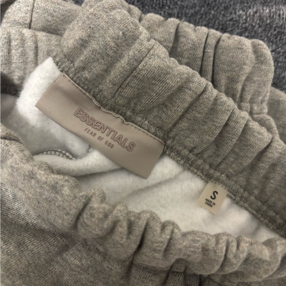 Essentials Pants - Picture 3 of 4